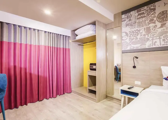 Sunday Harbour View Sukhumvit 50 Hotel 4* Bangkok
